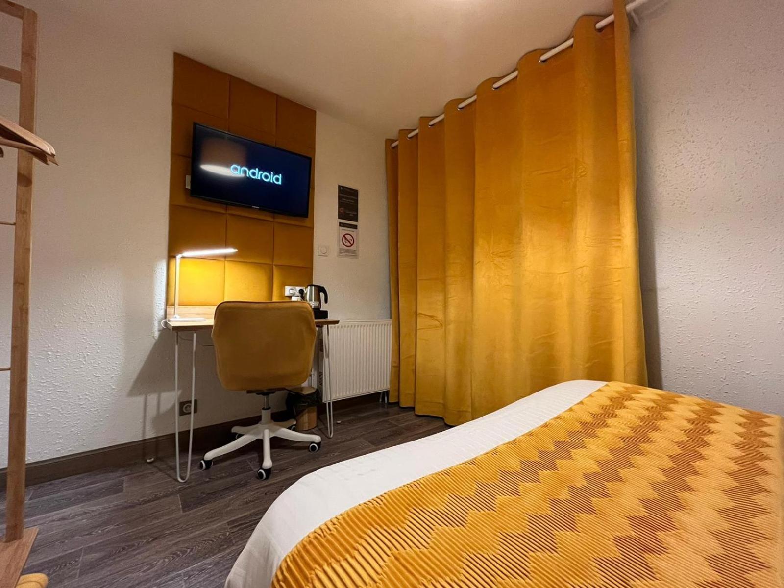 Cit'Hotel Le Cheval Blanc Cognac Centre מראה חיצוני תמונה