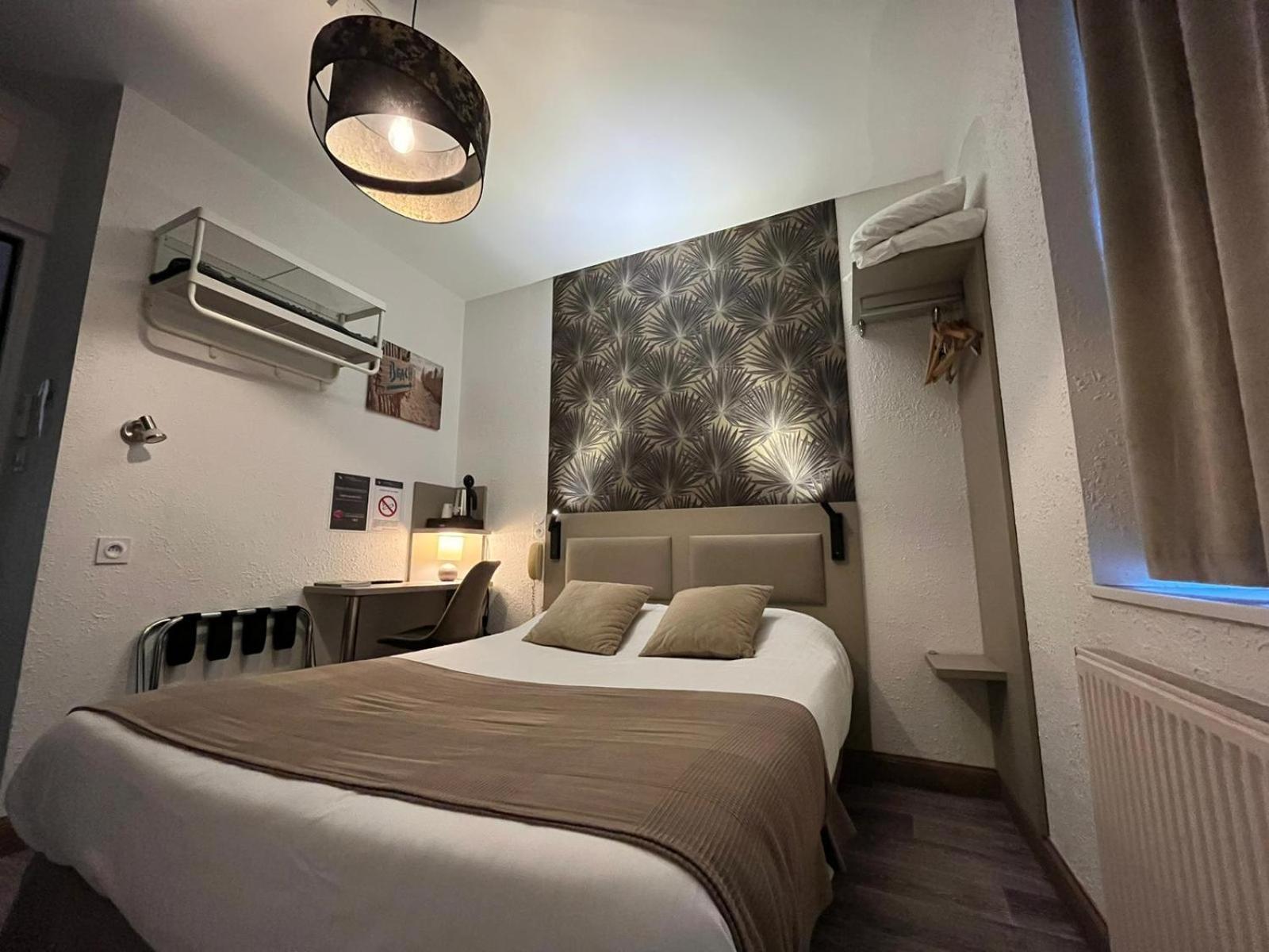 Cit'Hotel Le Cheval Blanc Cognac Centre מראה חיצוני תמונה
