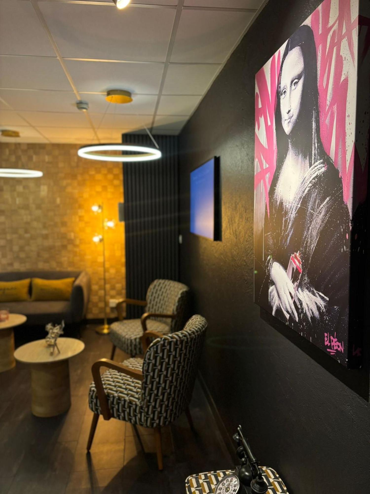 Cit'Hotel Le Cheval Blanc Cognac Centre מראה חיצוני תמונה