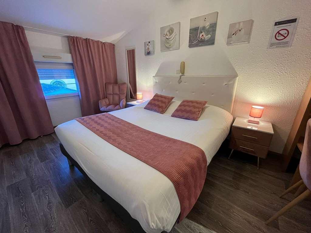 Cit'Hotel Le Cheval Blanc Cognac Centre חדר תמונה